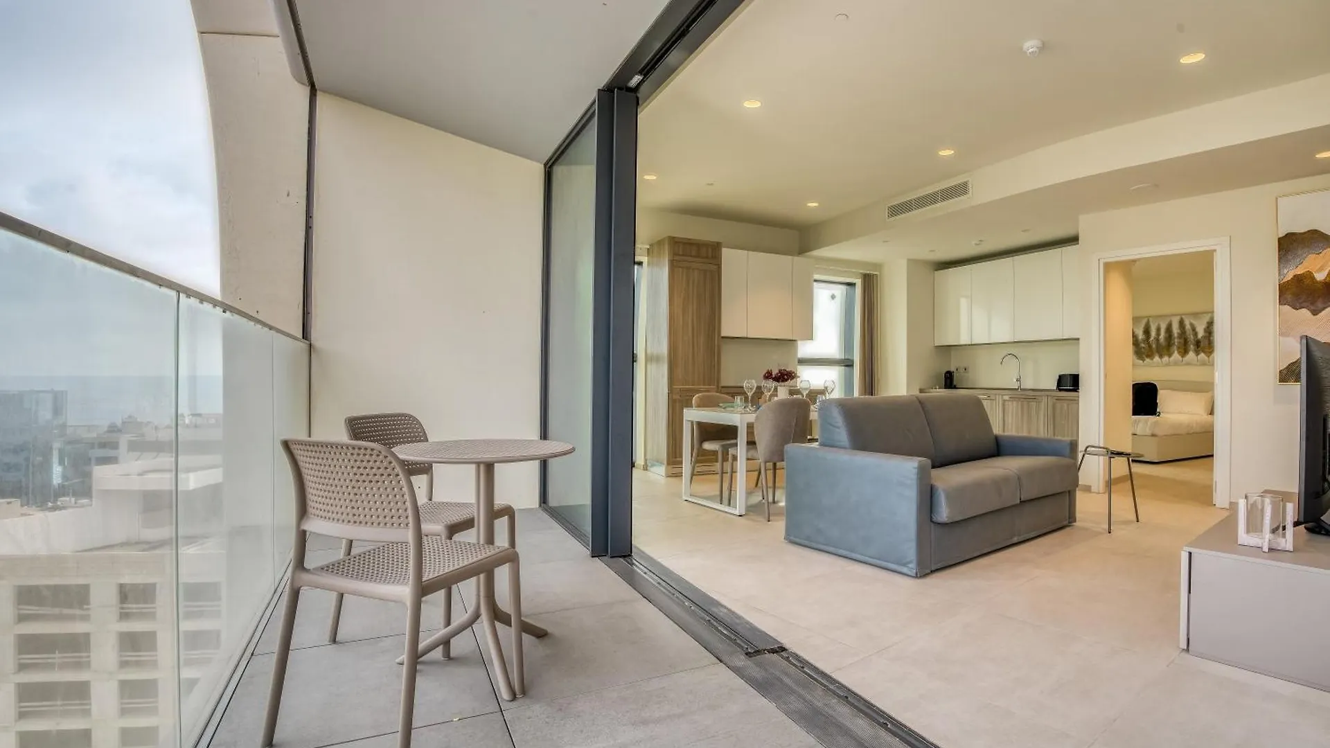 Prestigious Apartment With Common Roof Top Pool In Mercury Tower Saint Julian's