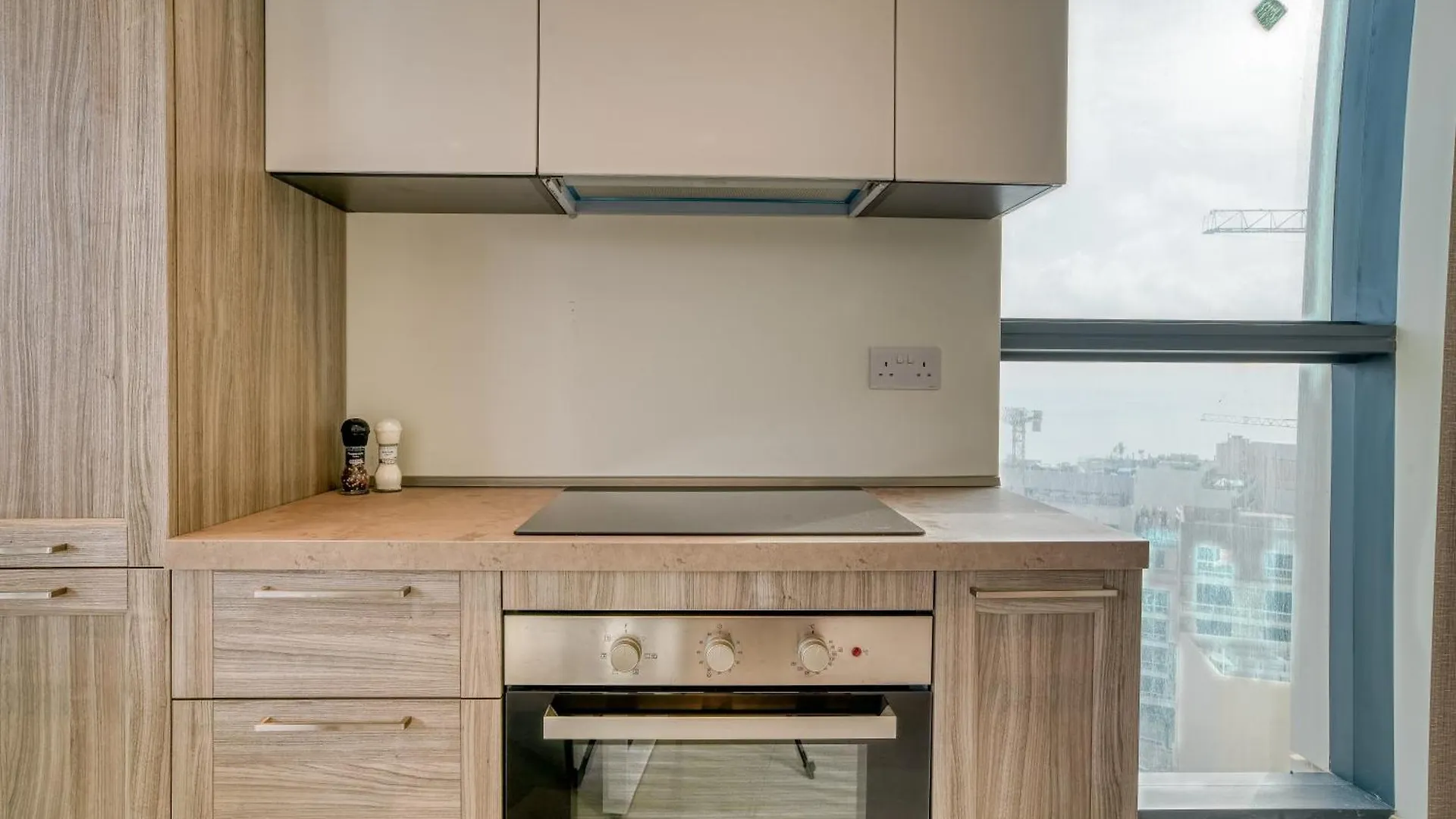 Prestigious Apartment With Common Roof Top Pool In Mercury Tower Saint Julian's