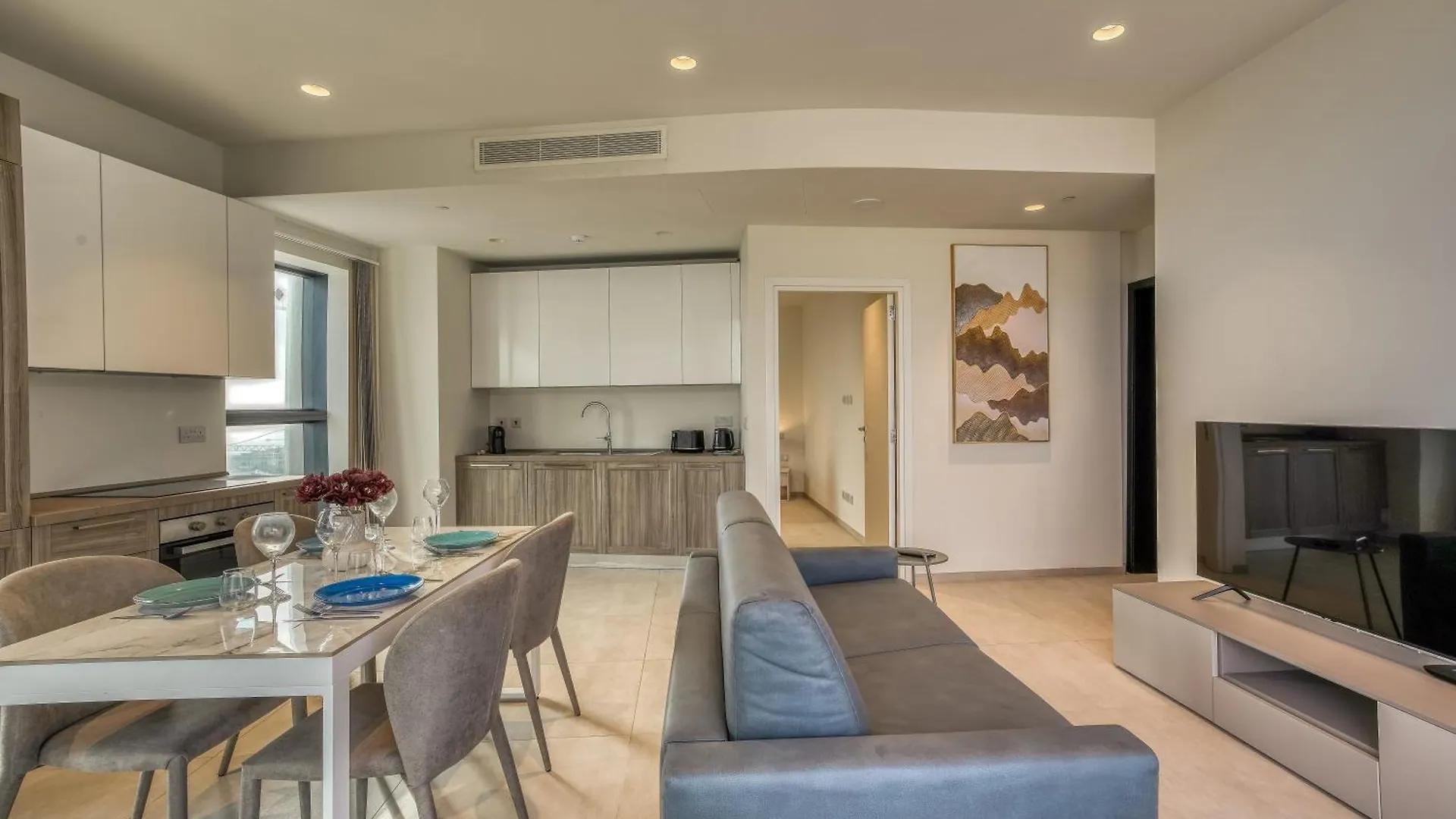 Prestigious Apartment With Common Roof Top Pool In Mercury Tower Saint Julian's